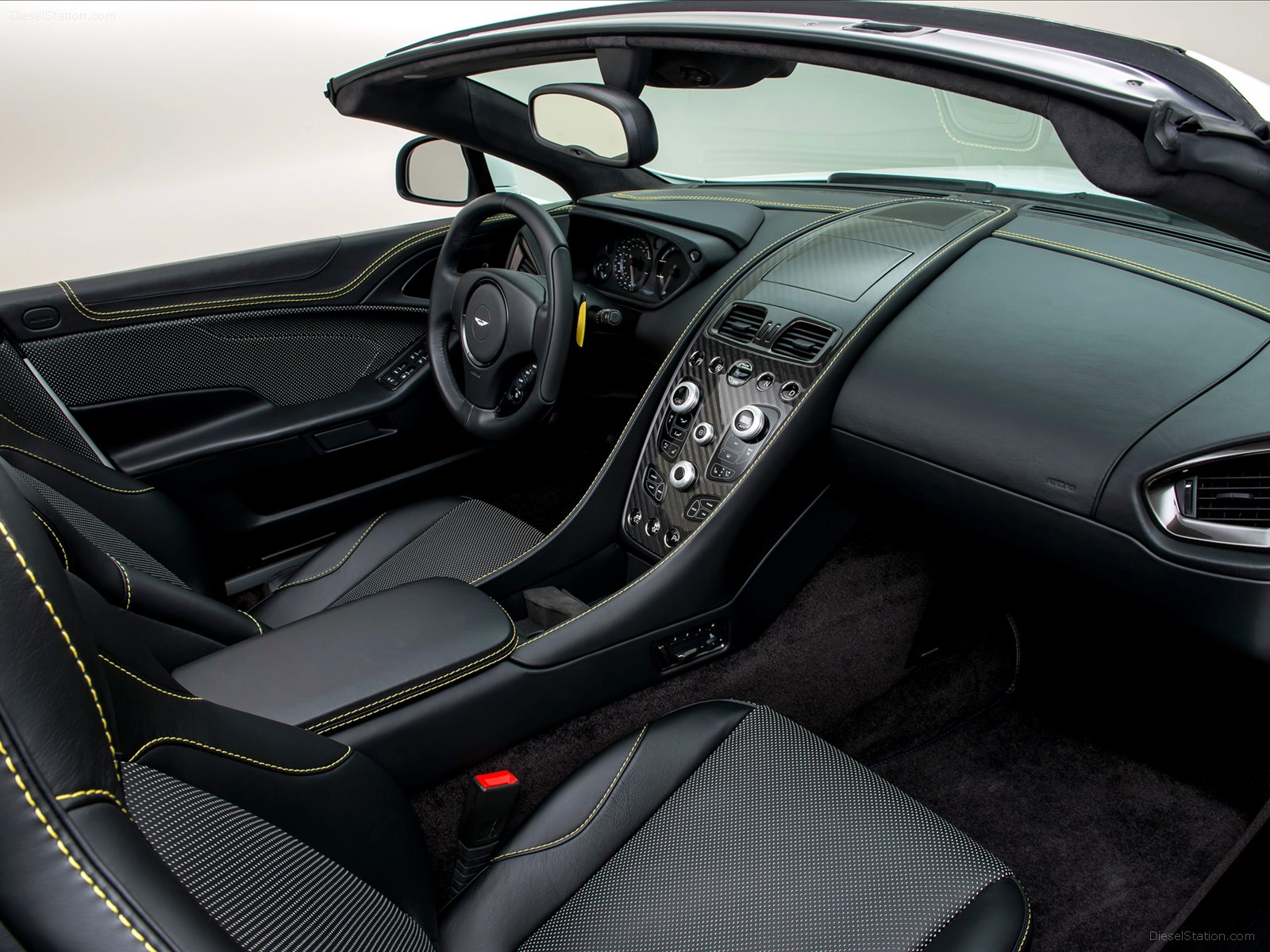 Aston Martin Works 60th Anniversary Edition 2015 Aston Martin Works 60th Anniversary Edition 2015