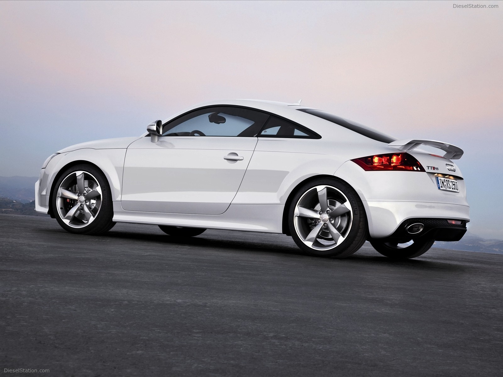 2010 Audi TT RS Coupe