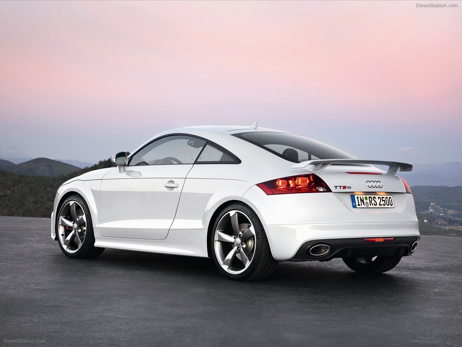 2010 Audi TT RS Coupe