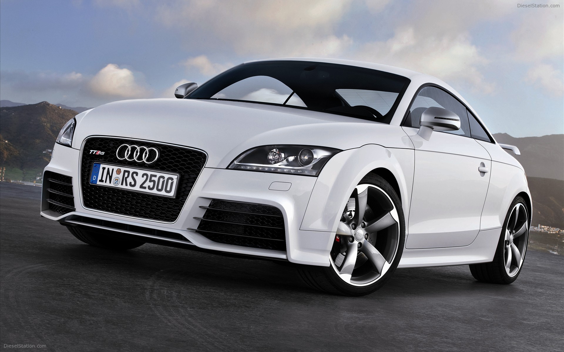 2010 Audi TT RS Coupe