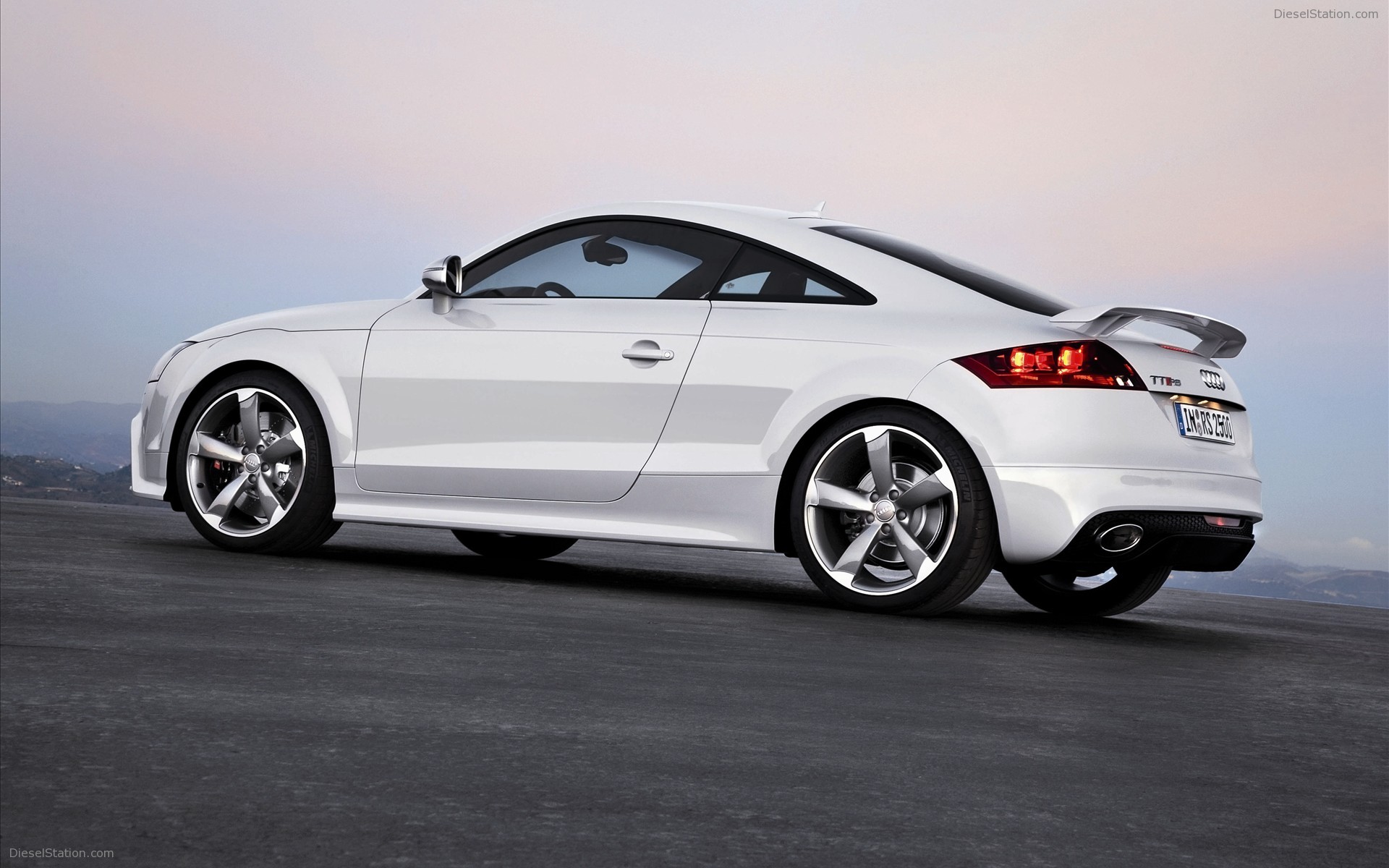 2010 Audi TT RS Coupe