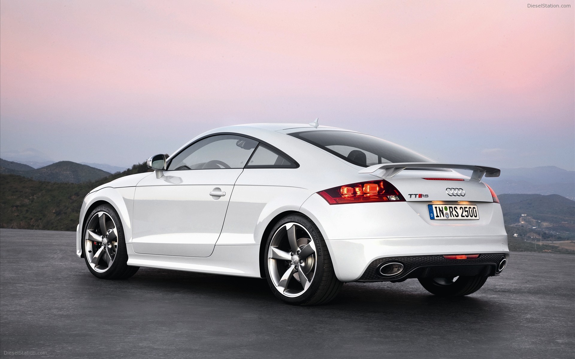 2010 Audi TT RS Coupe