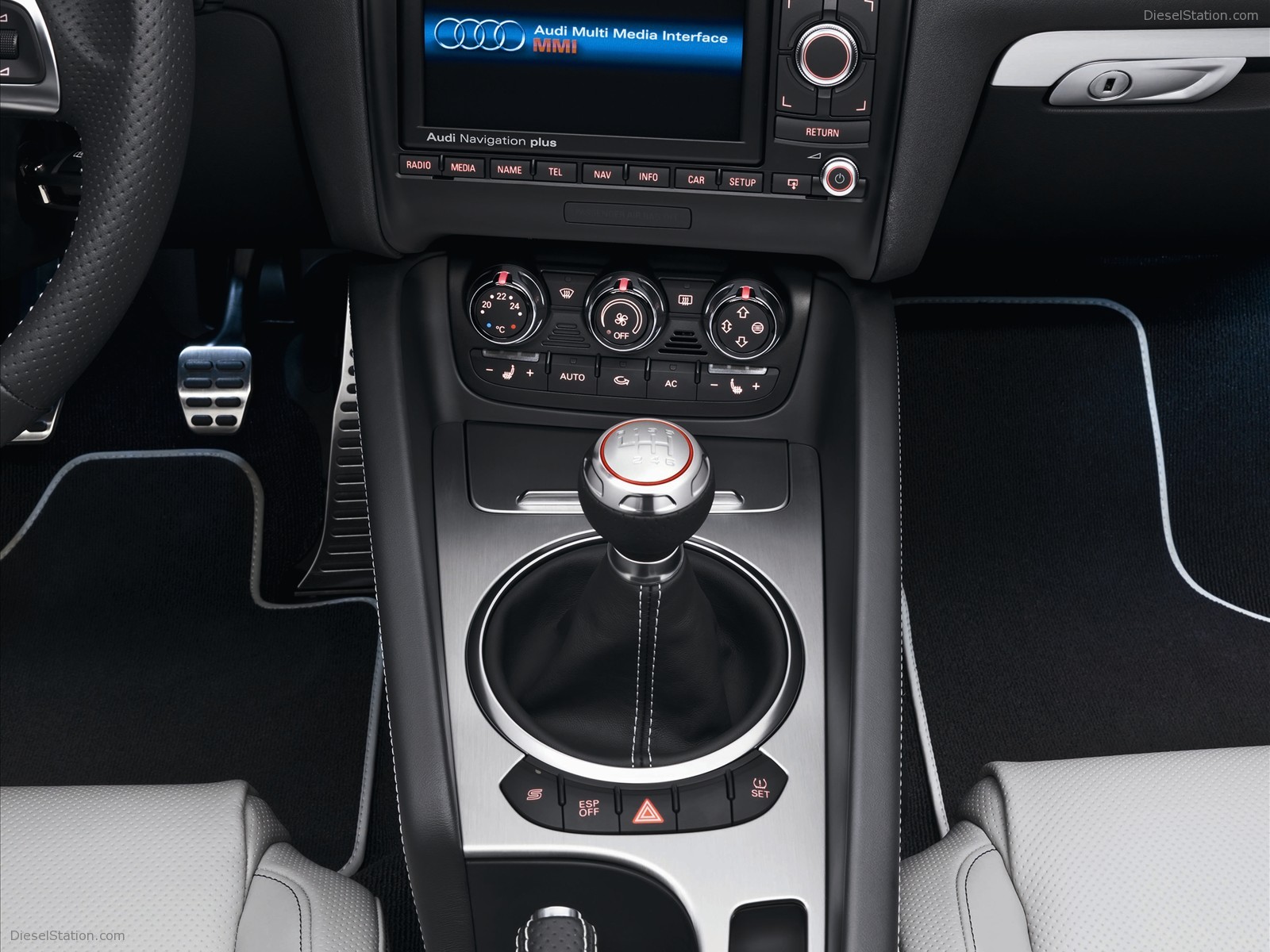 2010 Audi TT RS Roadster