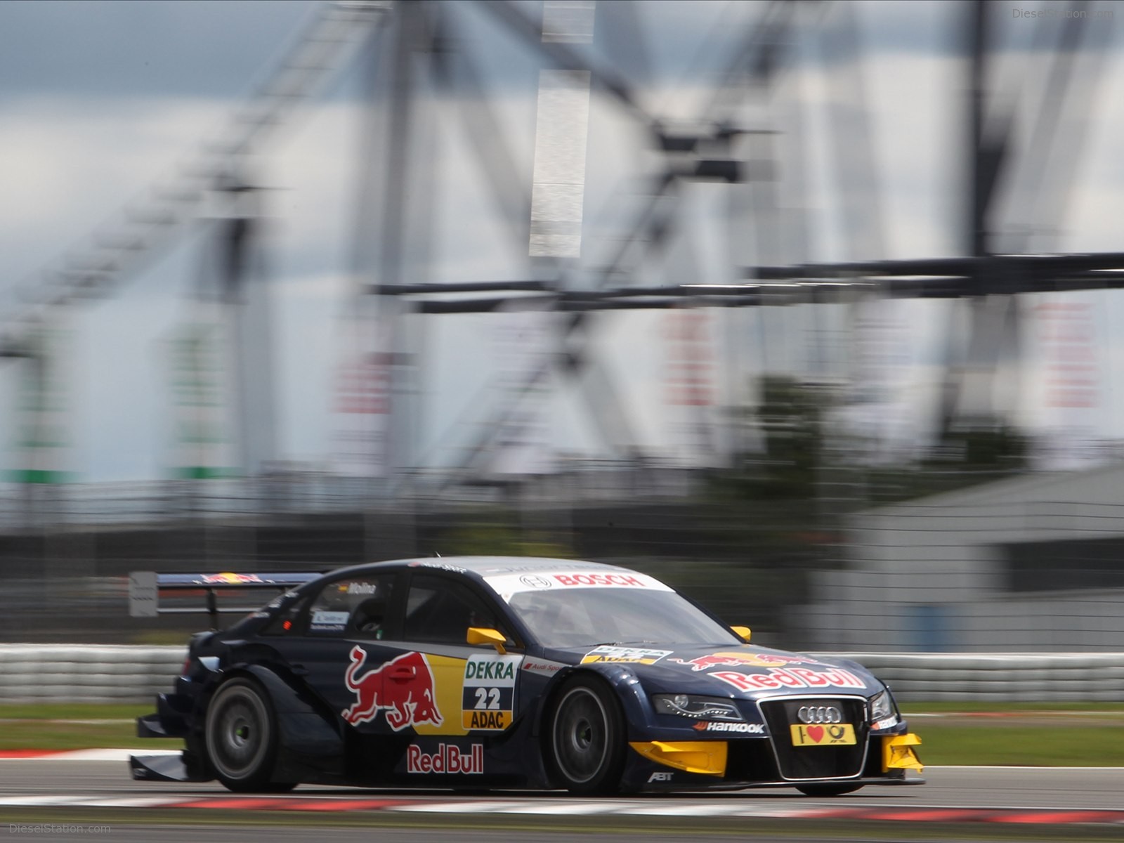Audi A4 DTM 2011