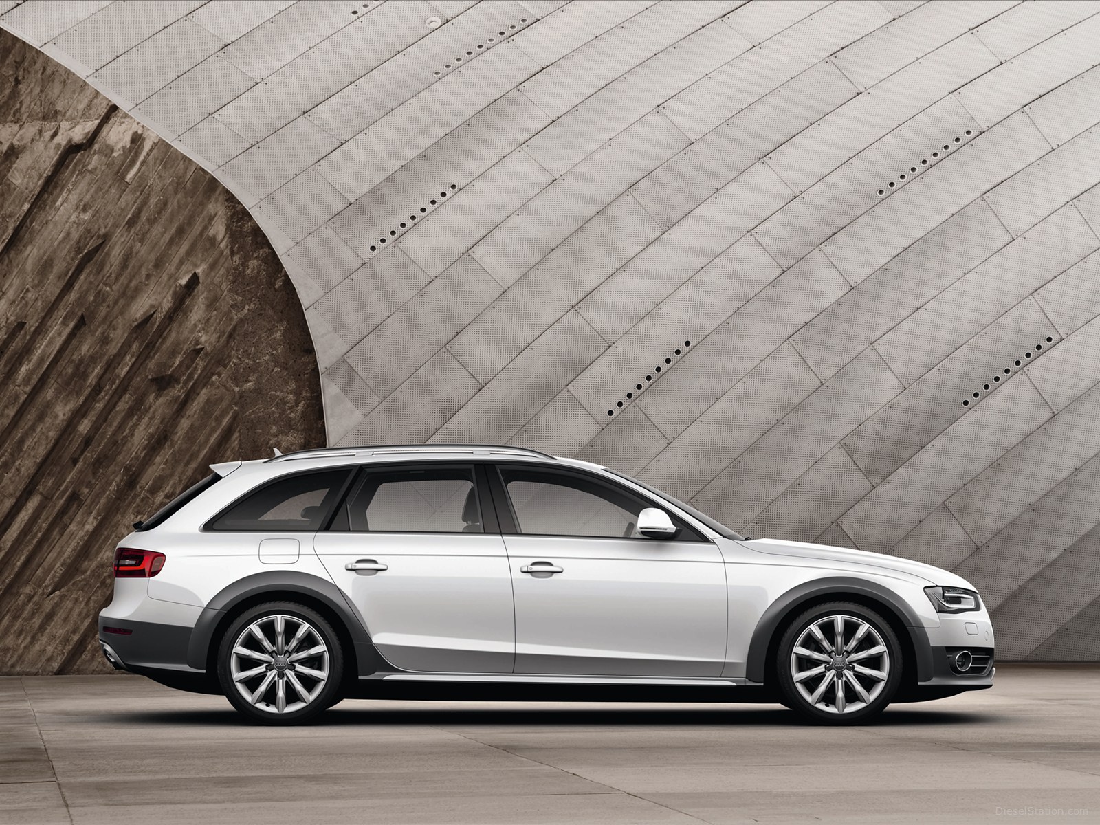 Audi A4 Allroad Quattro 2013