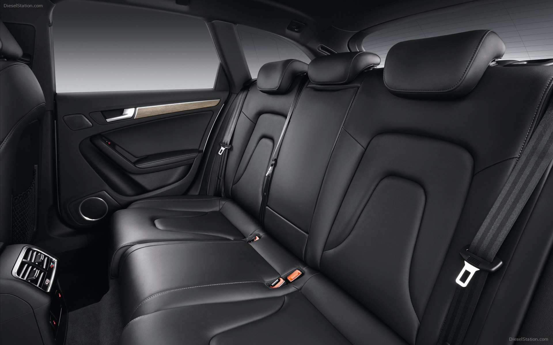 Audi A4 Allroad Quattro 2013