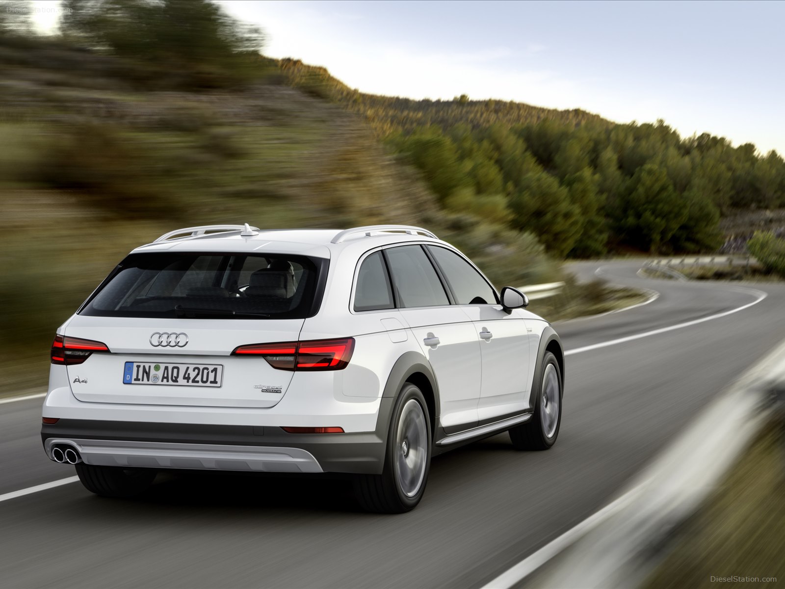 Audi A4 allroad quattro 2017