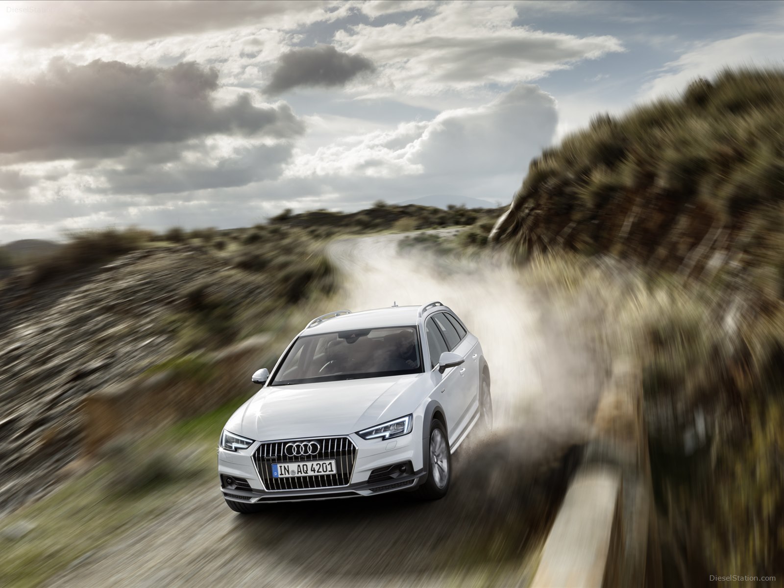 Audi A4 allroad quattro 2017