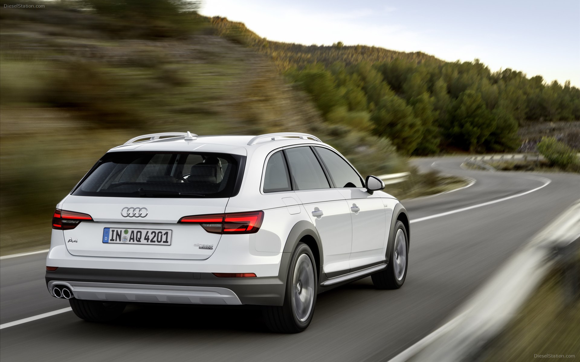 Audi A4 allroad quattro 2017