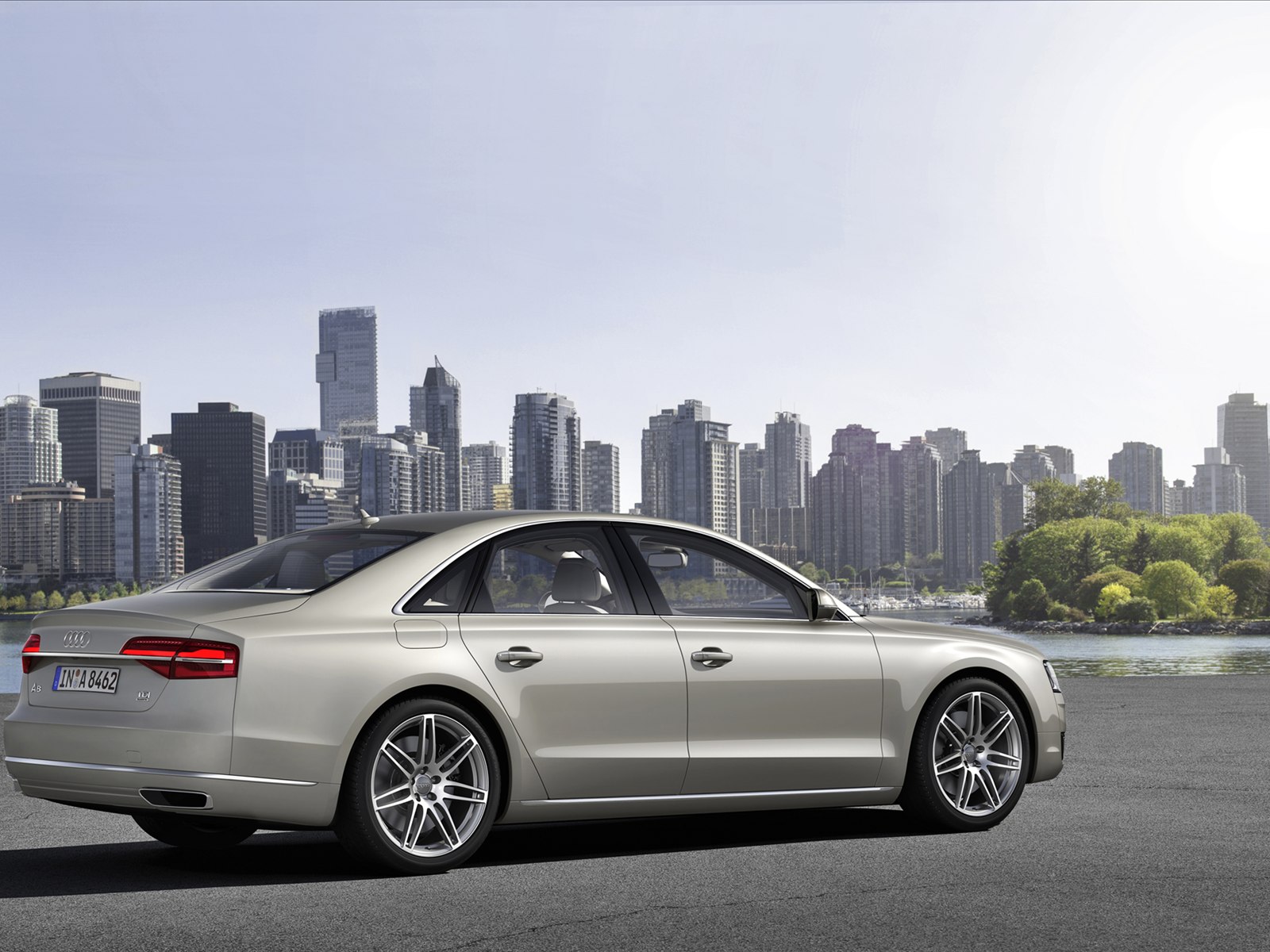 Audi A8 2014