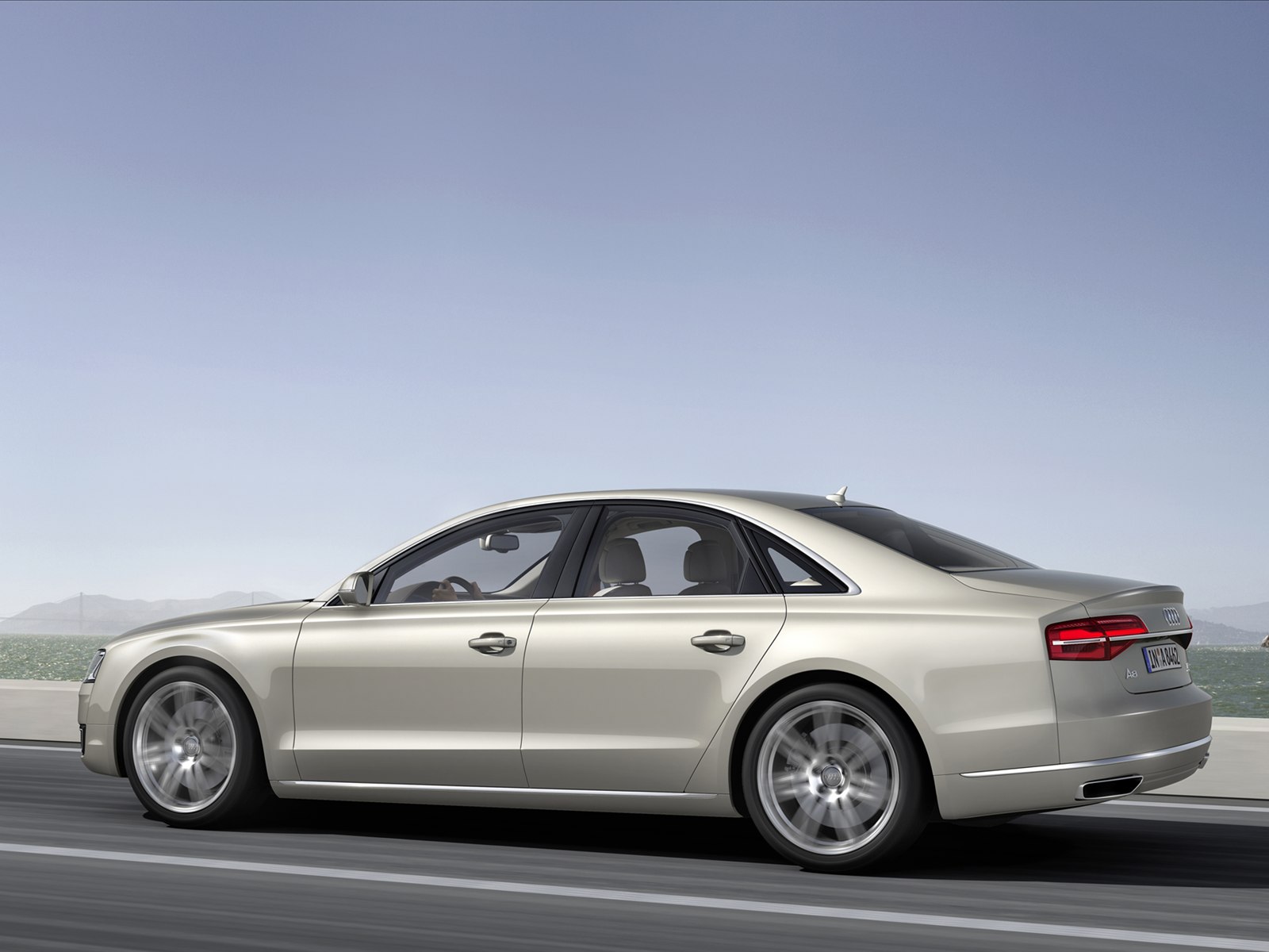 Audi A8 2014