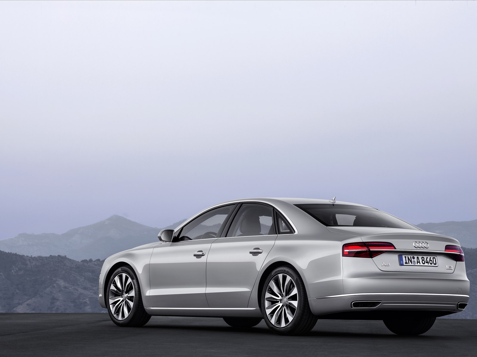 Audi A8 2014