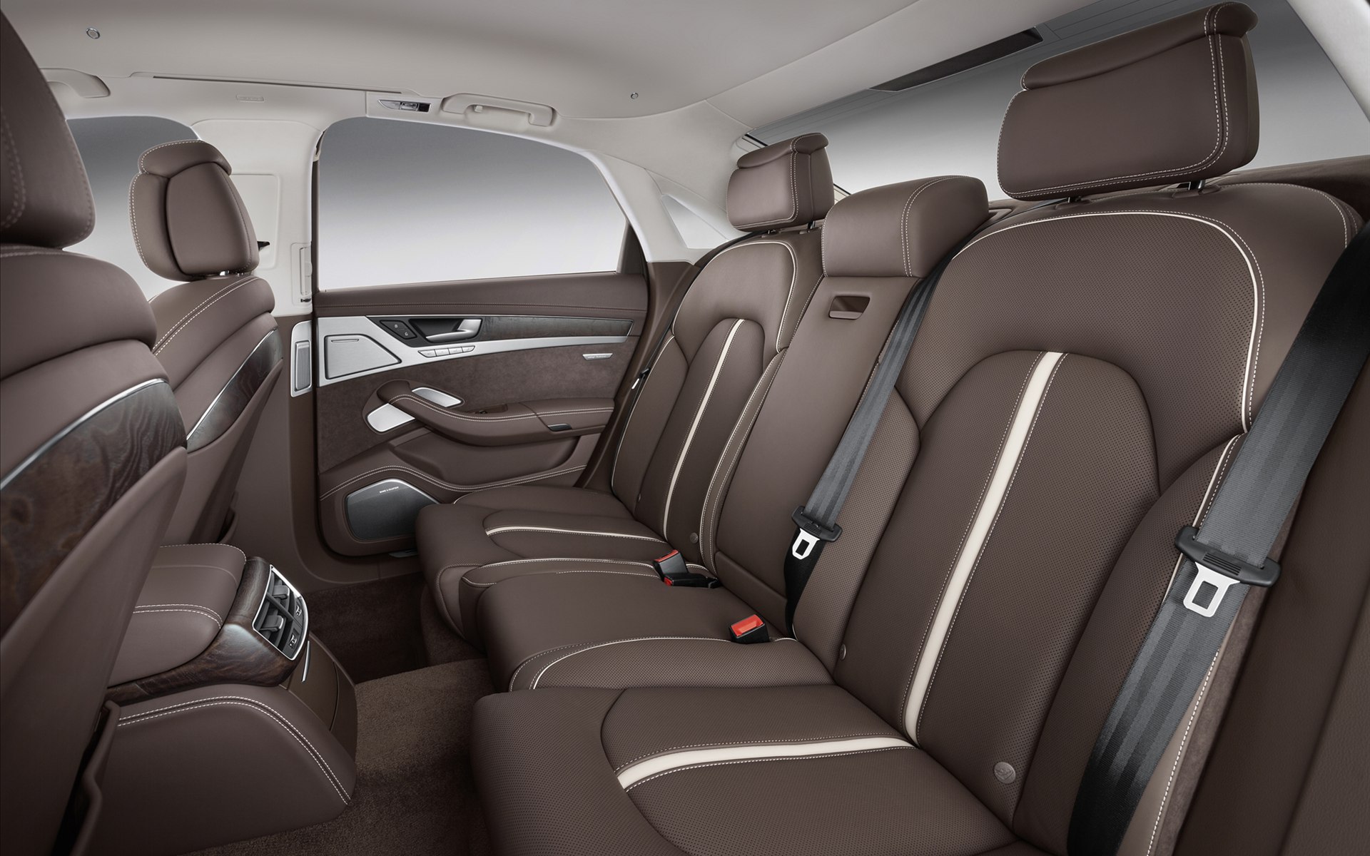 Audi A8 2014