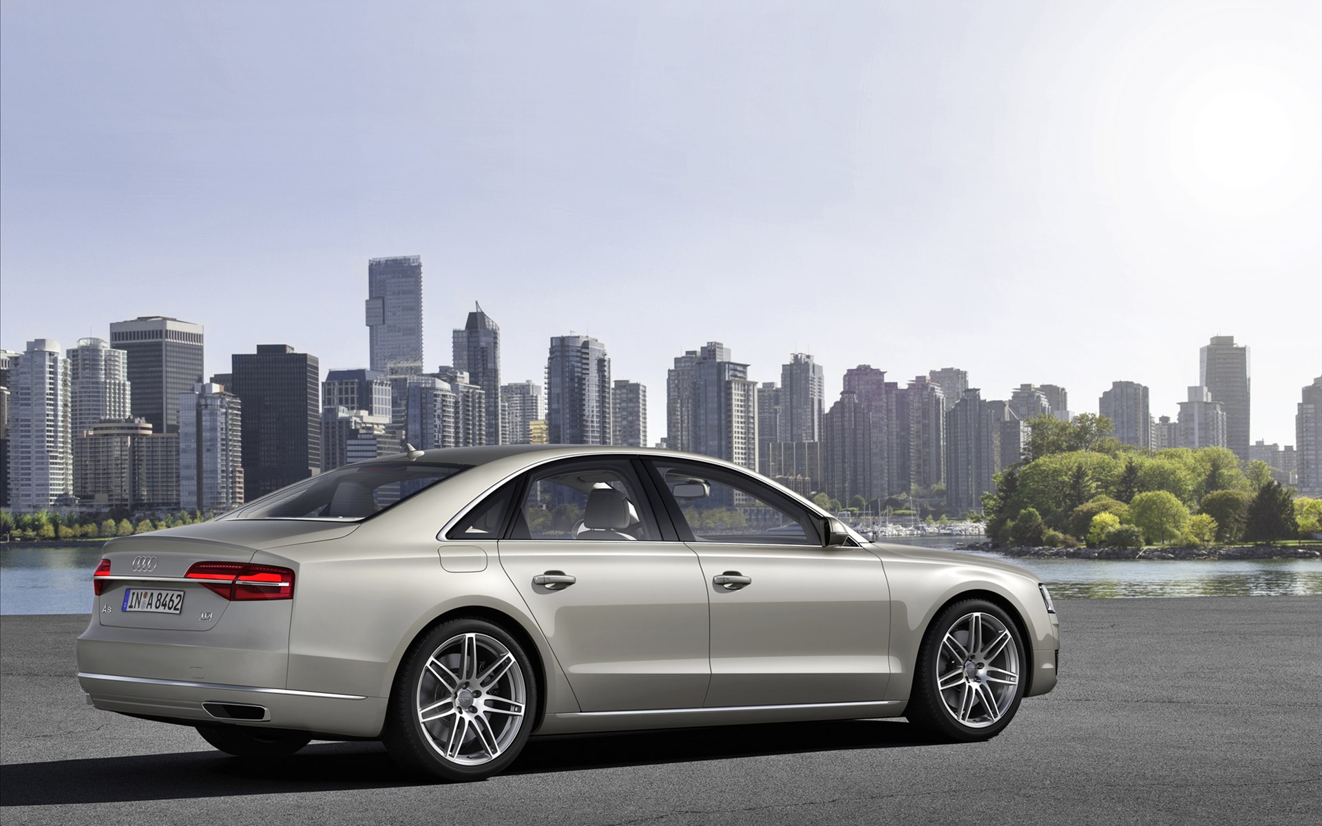Audi A8 2014