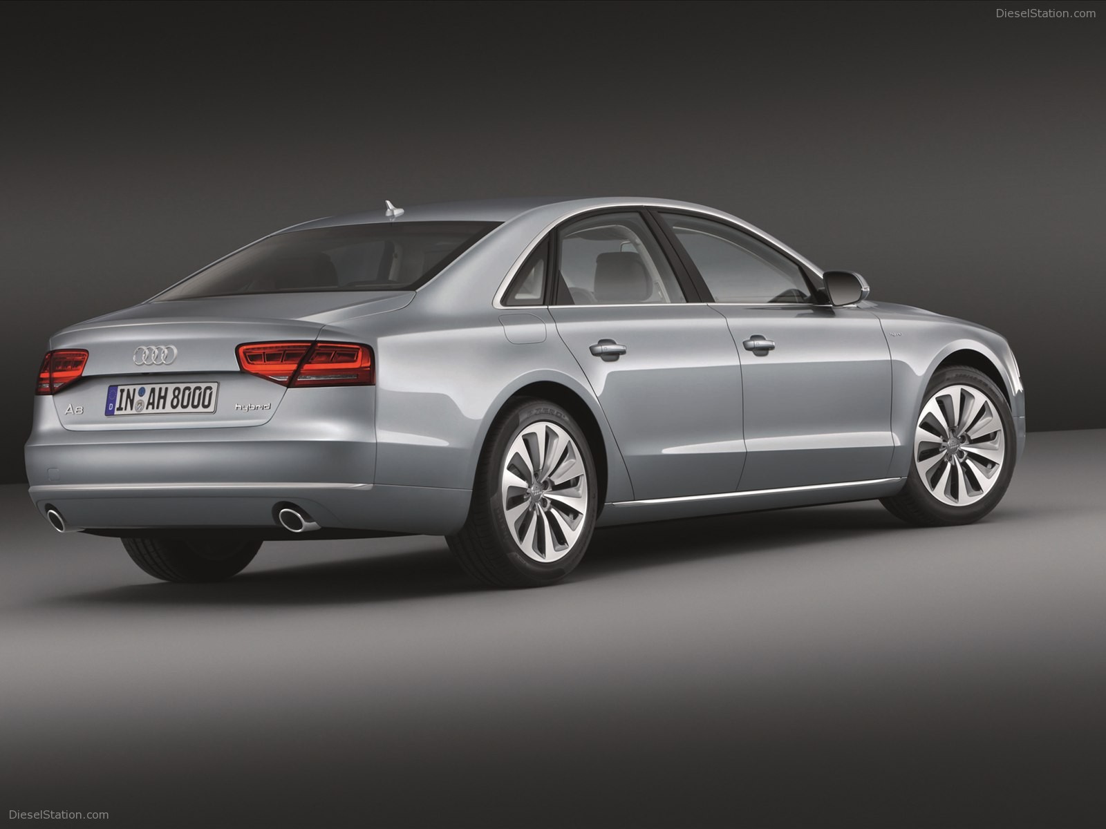 Audi A8 Hybrid 2012