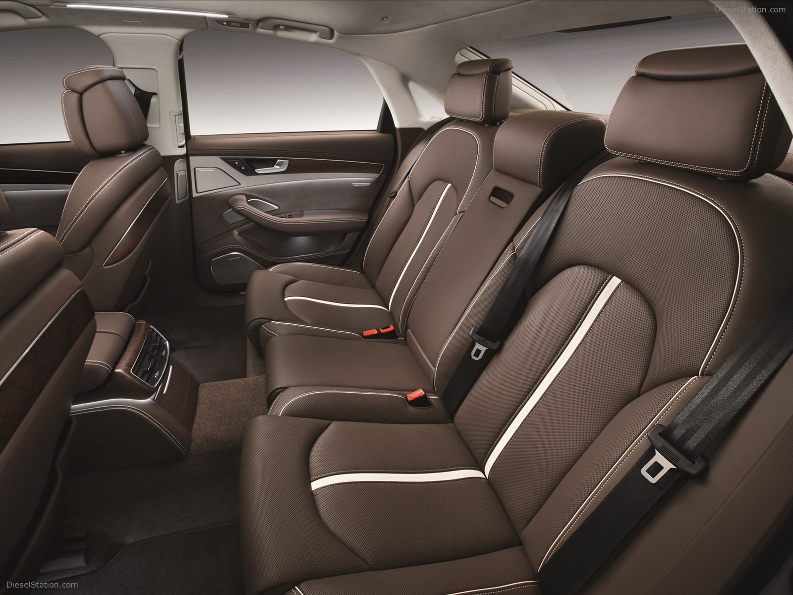Audi A8 Hybrid 2012