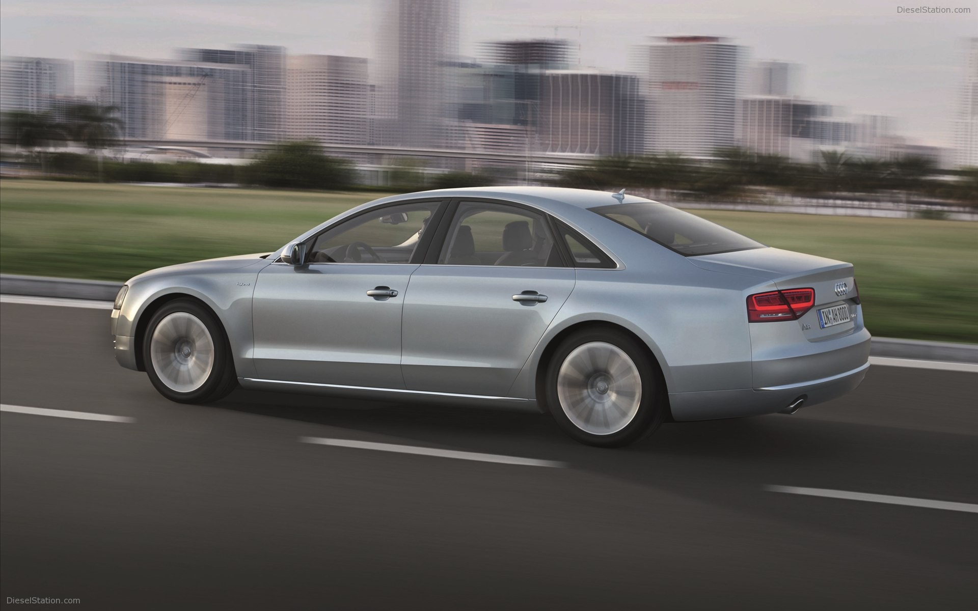 Audi A8 Hybrid 2012