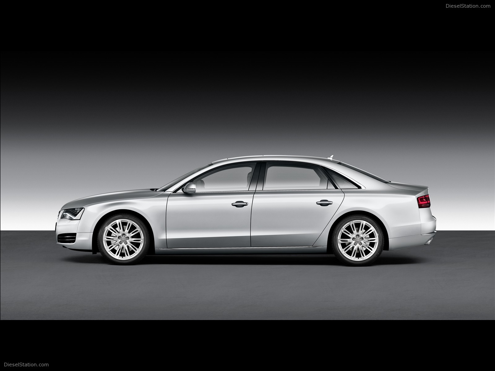 Audi A8 L 2011