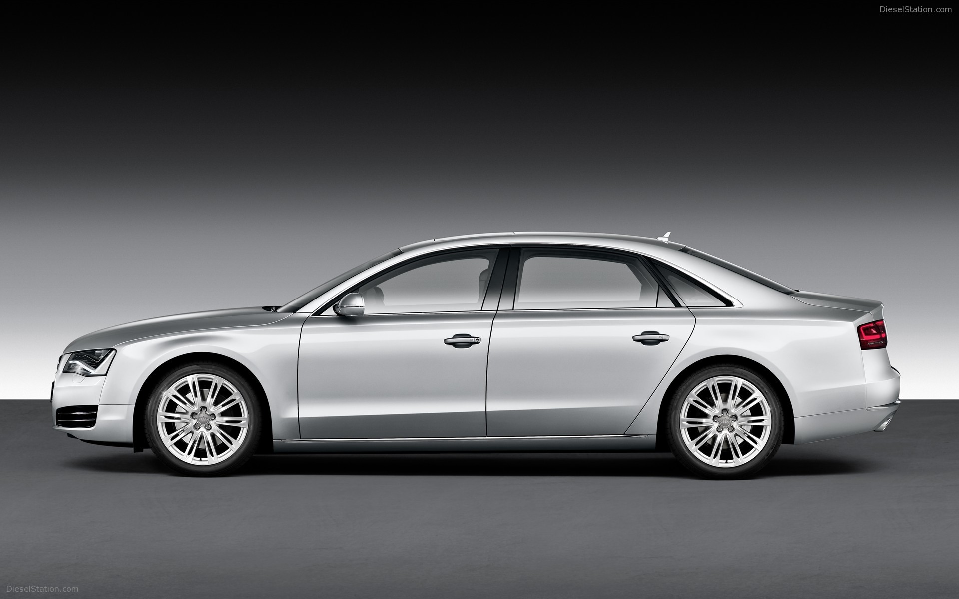 Audi A8 L 2011