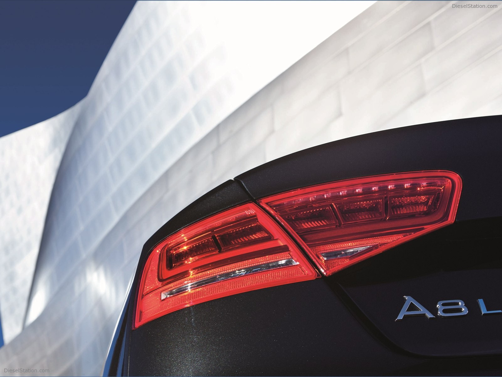 Audi A8 L 2012