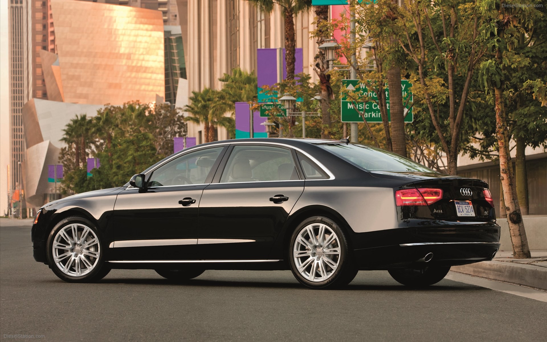 Audi A8 L 2012