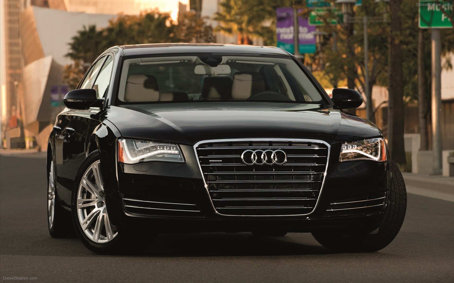 Audi A8 L 2012