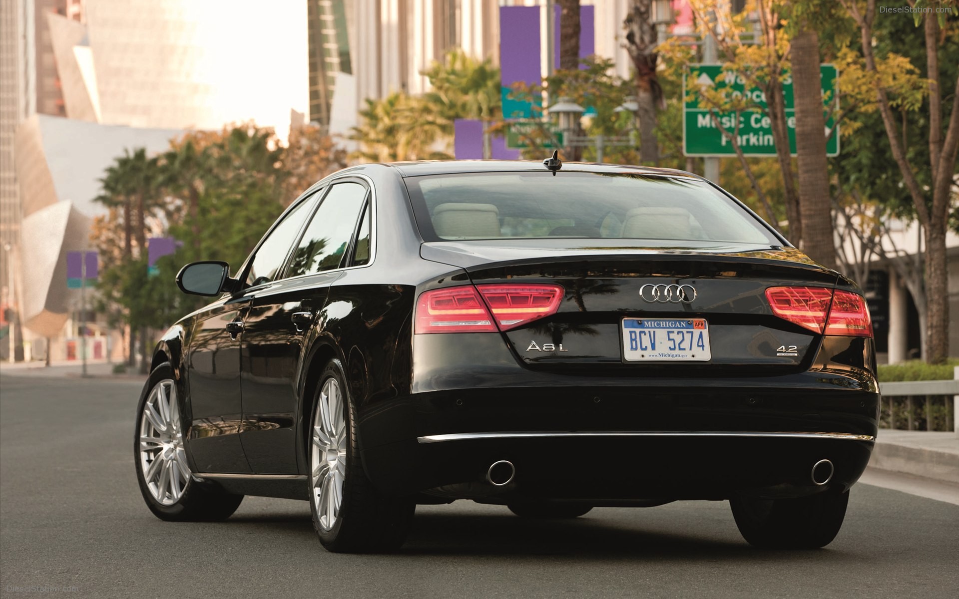 Audi A8 L 2012