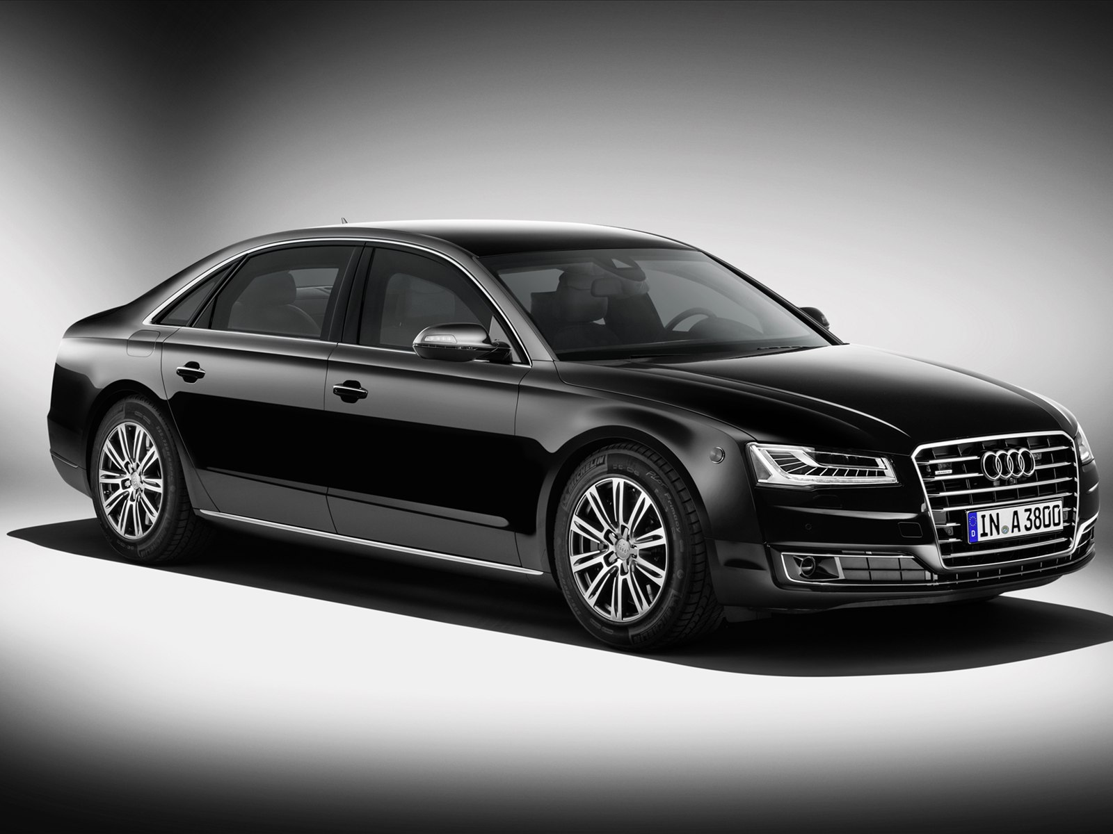 Audi A8 L Security 2015