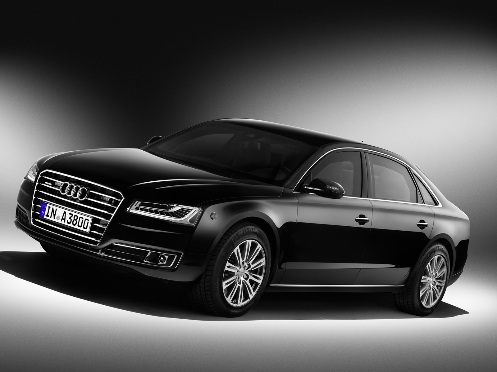 Audi A8 L Security 2015