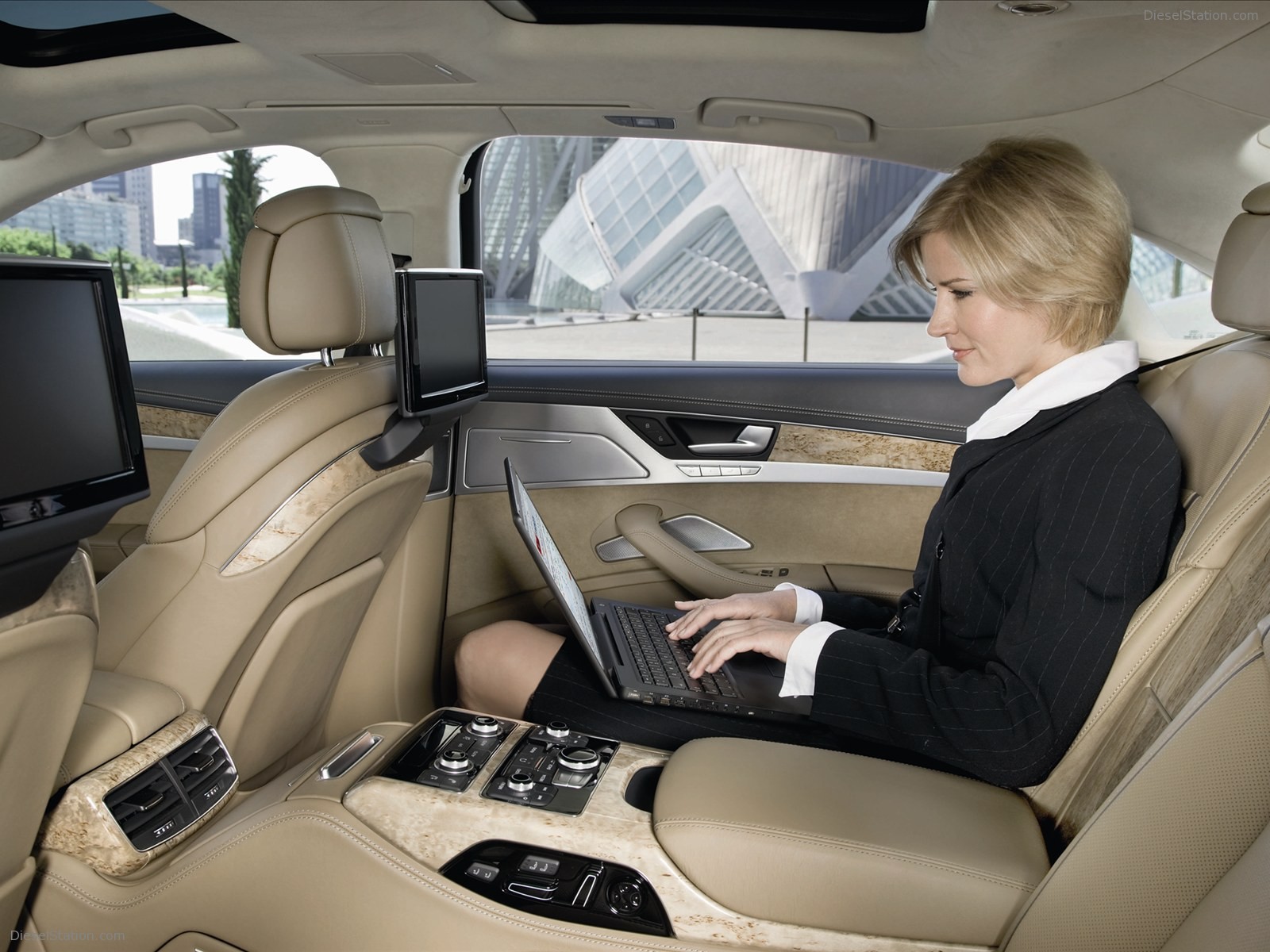 Audi A8 L 2011 More Pictures