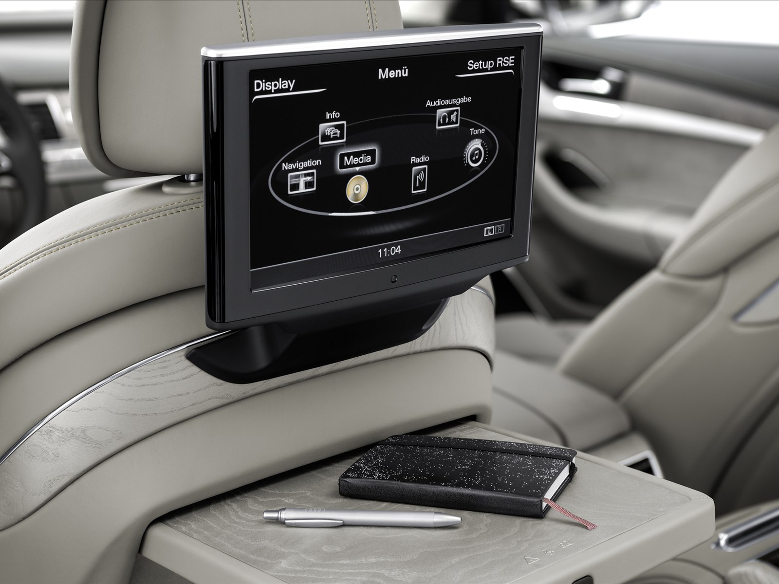 Audi A8L 2014