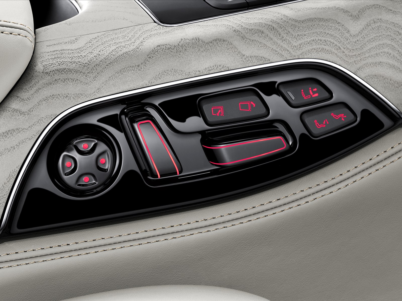 Audi A8L 2014