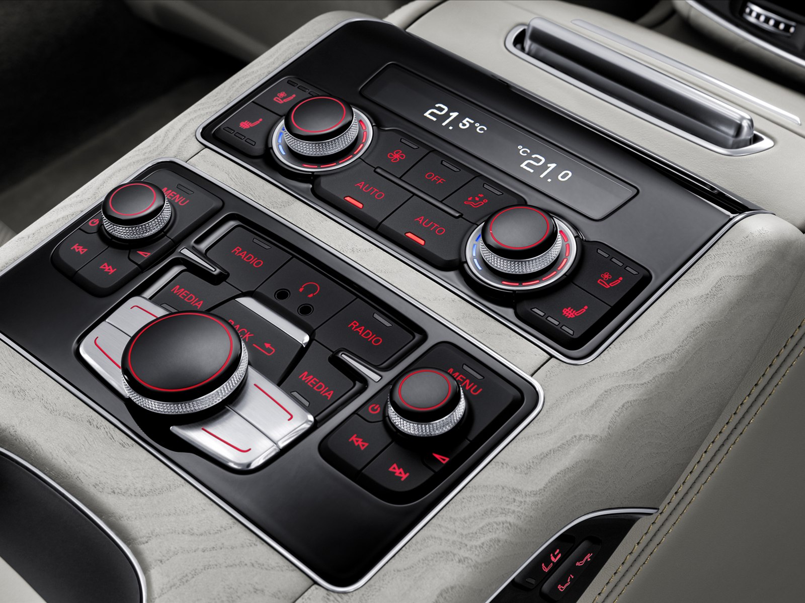 Audi A8L 2014