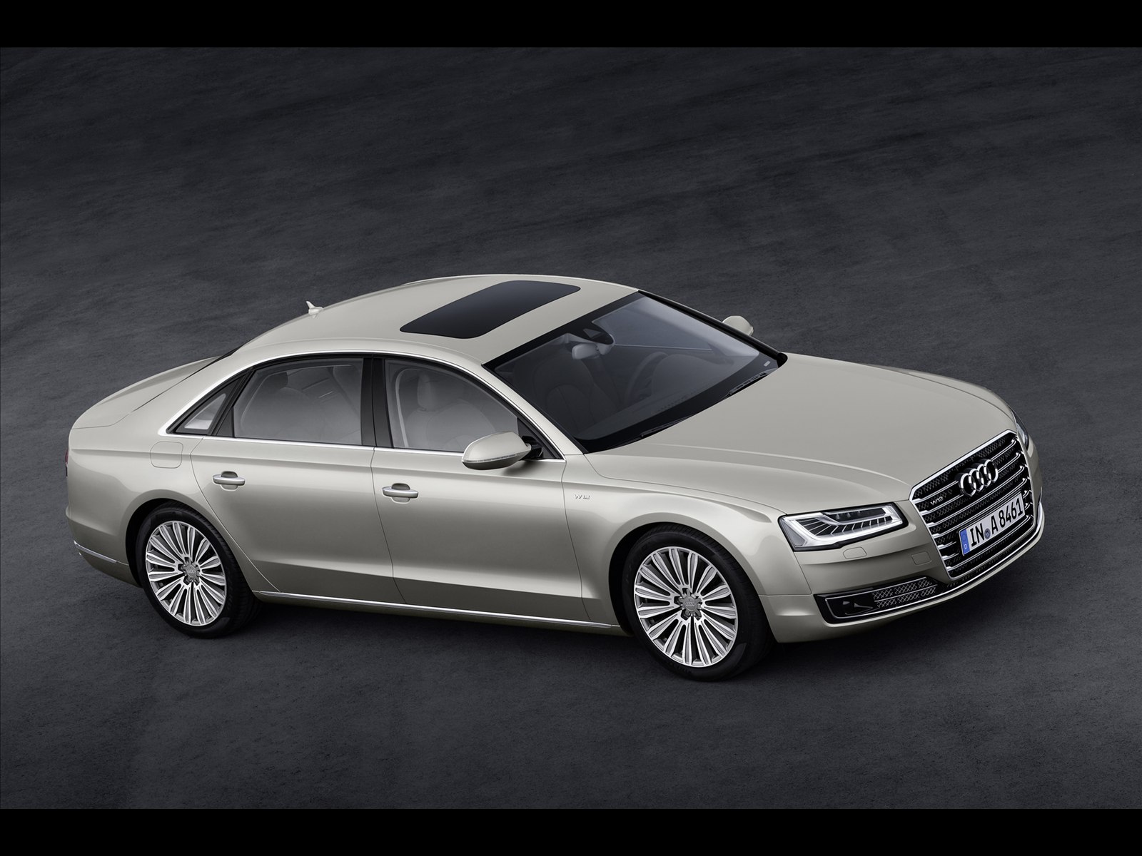 Audi A8L 2014