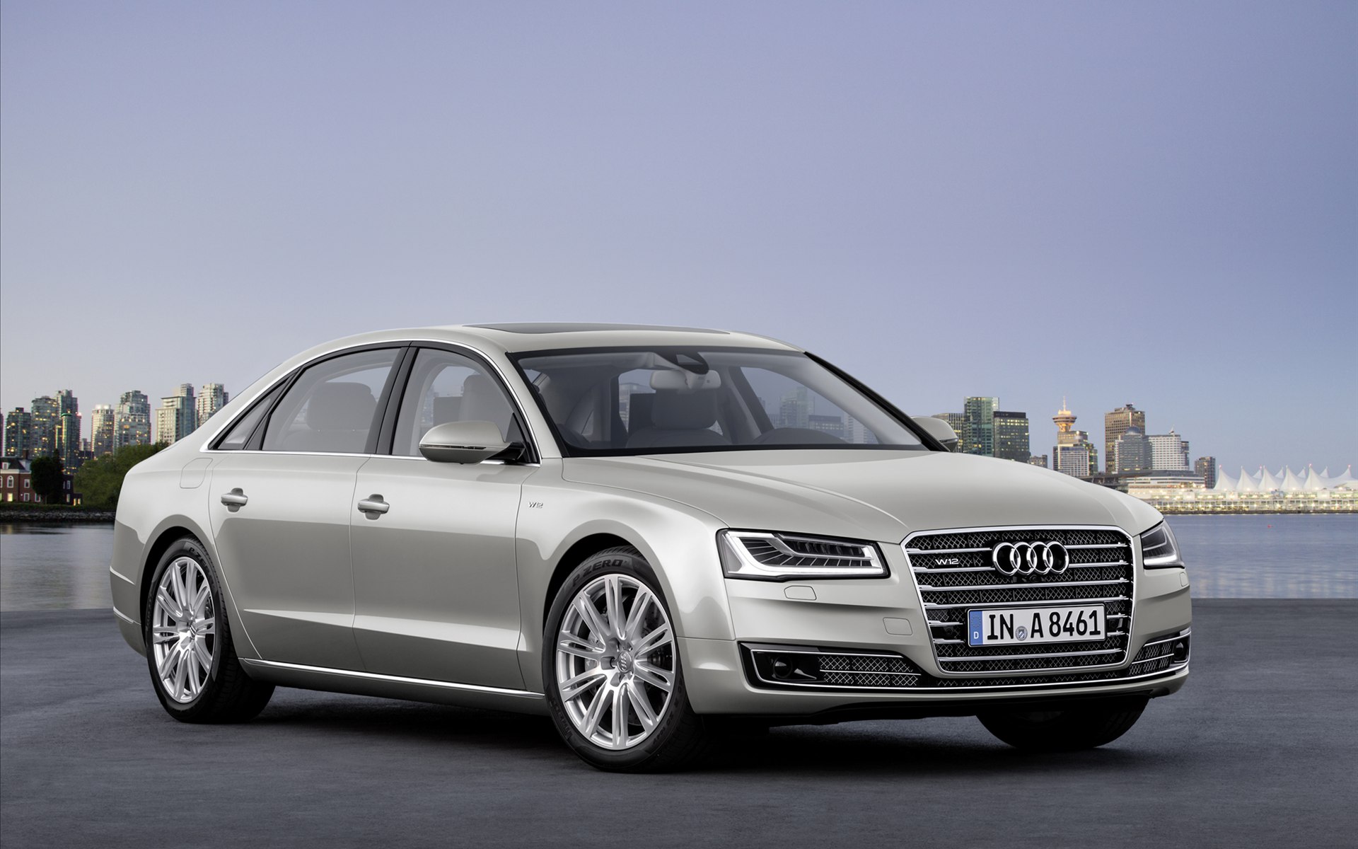 Audi A8L 2014