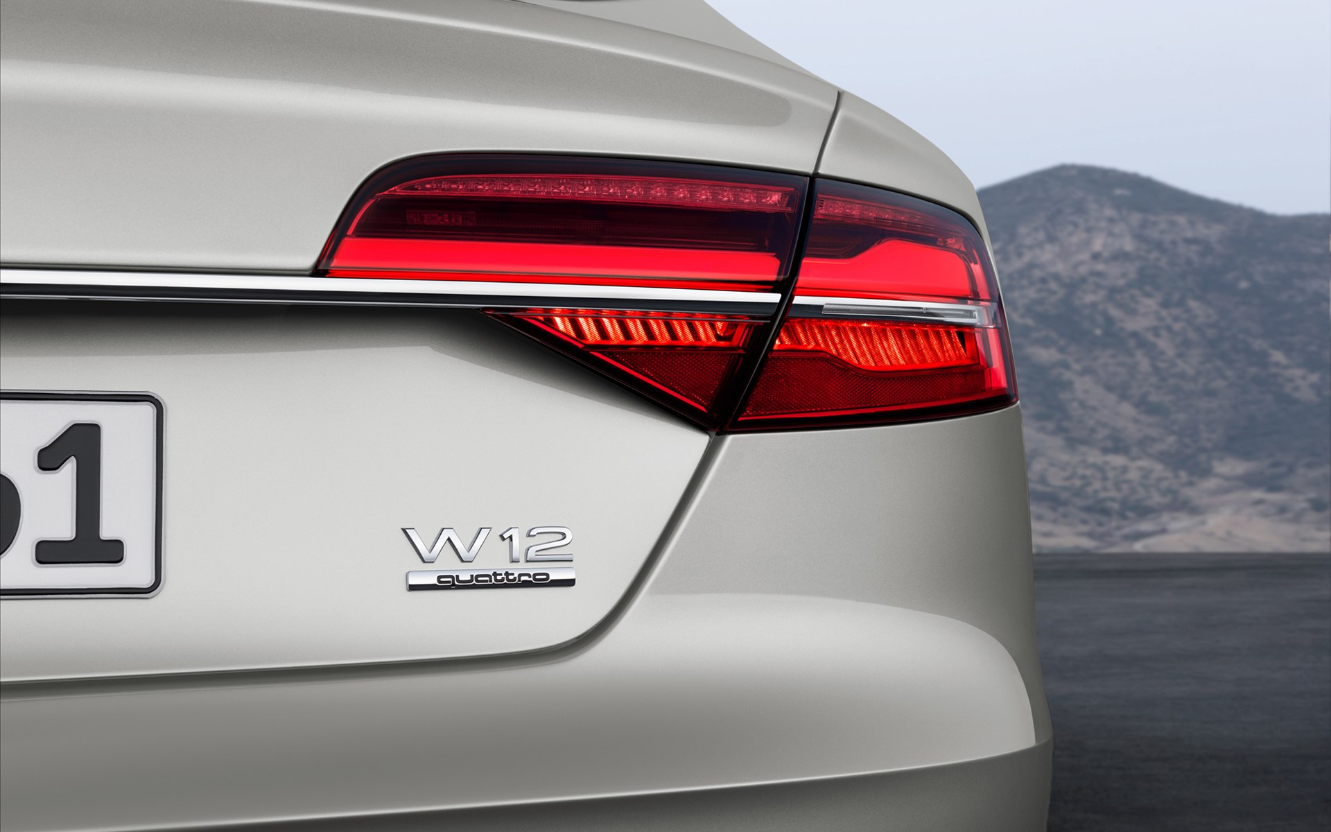 Audi A8L 2014