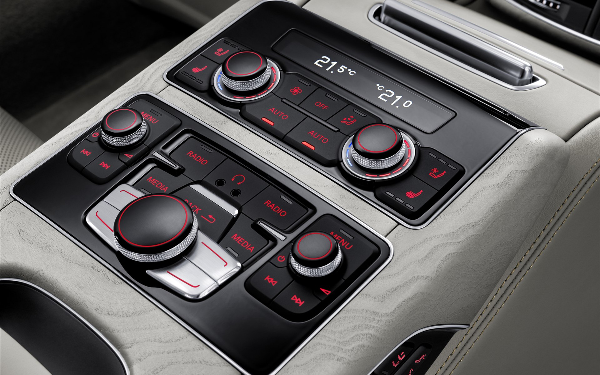 Audi A8L 2014