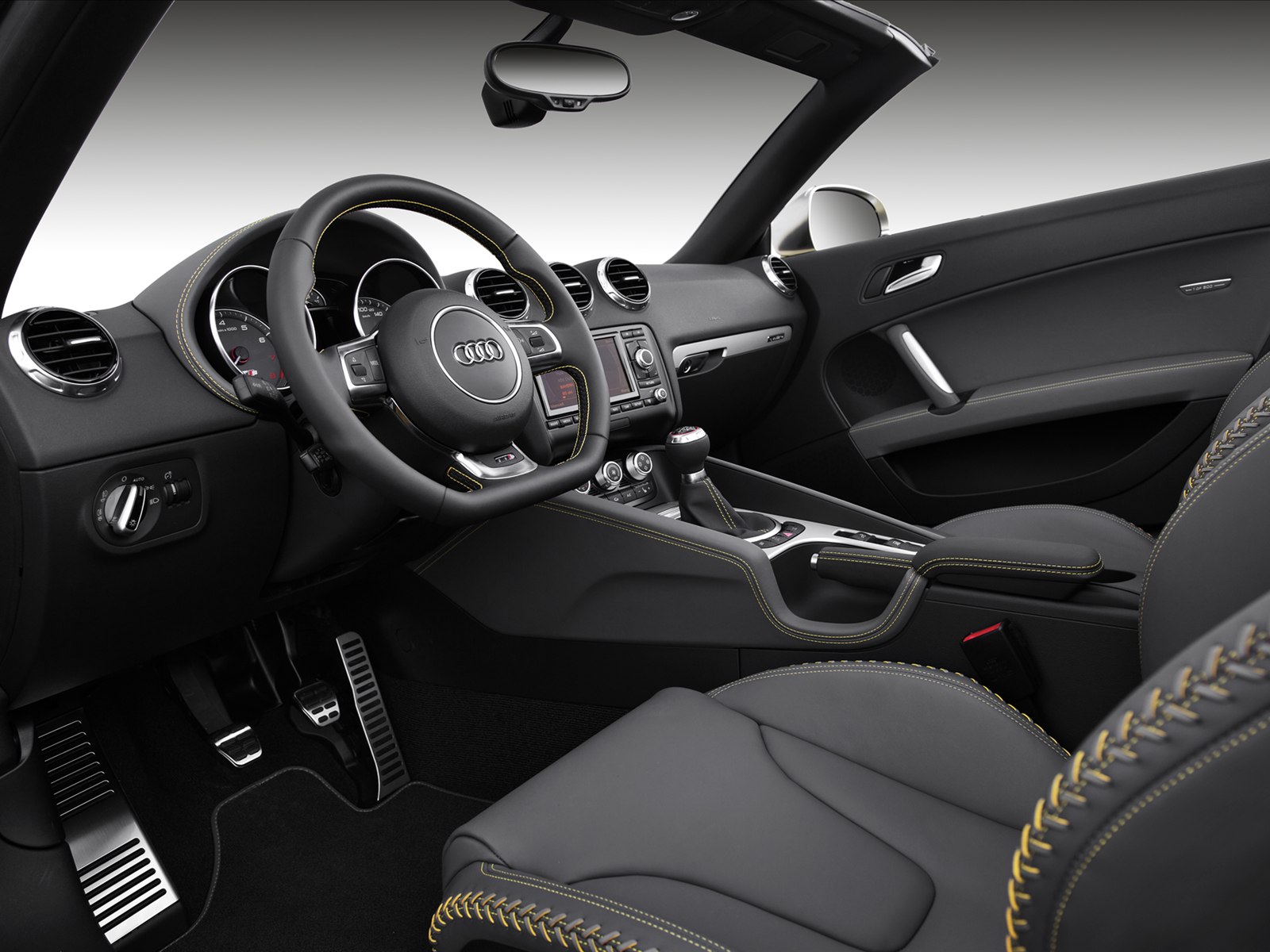 Audi TTS Coupe competition 2014