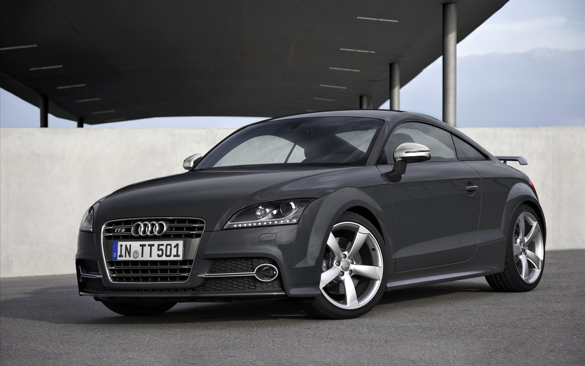 Audi TTS Coupe competition 2014