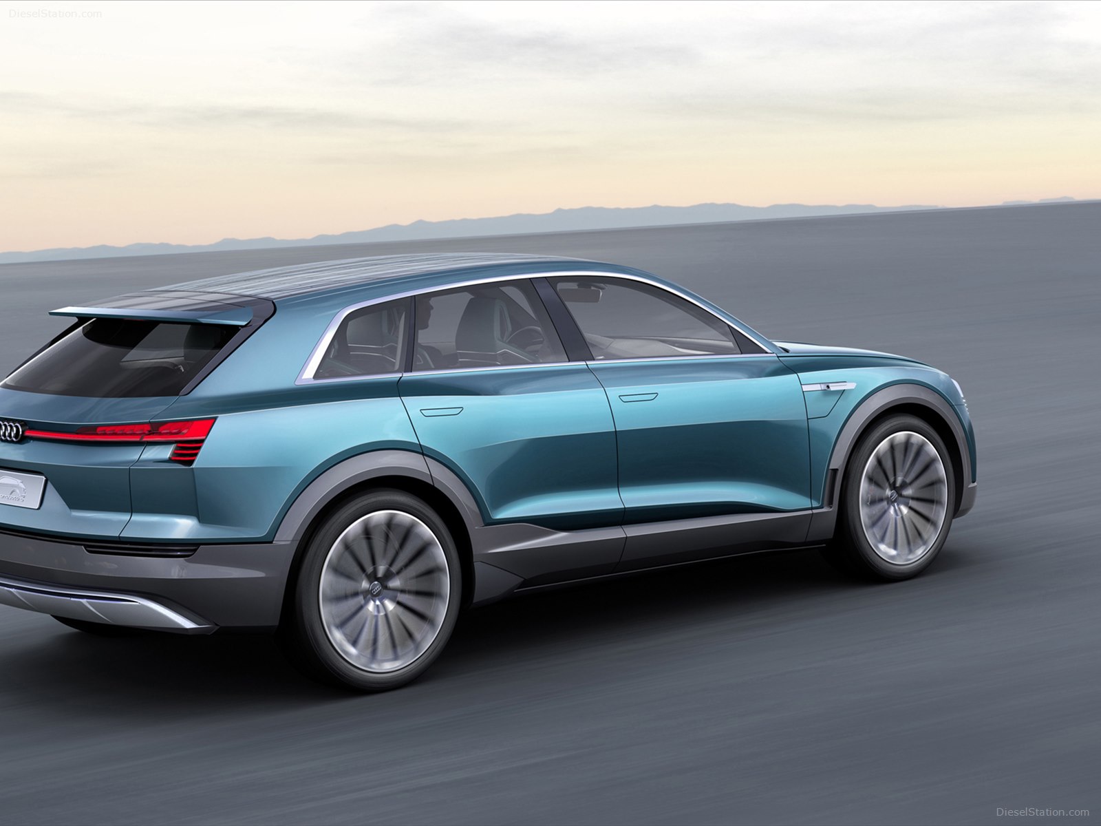 Audi e Tron Quattro Concept 2015