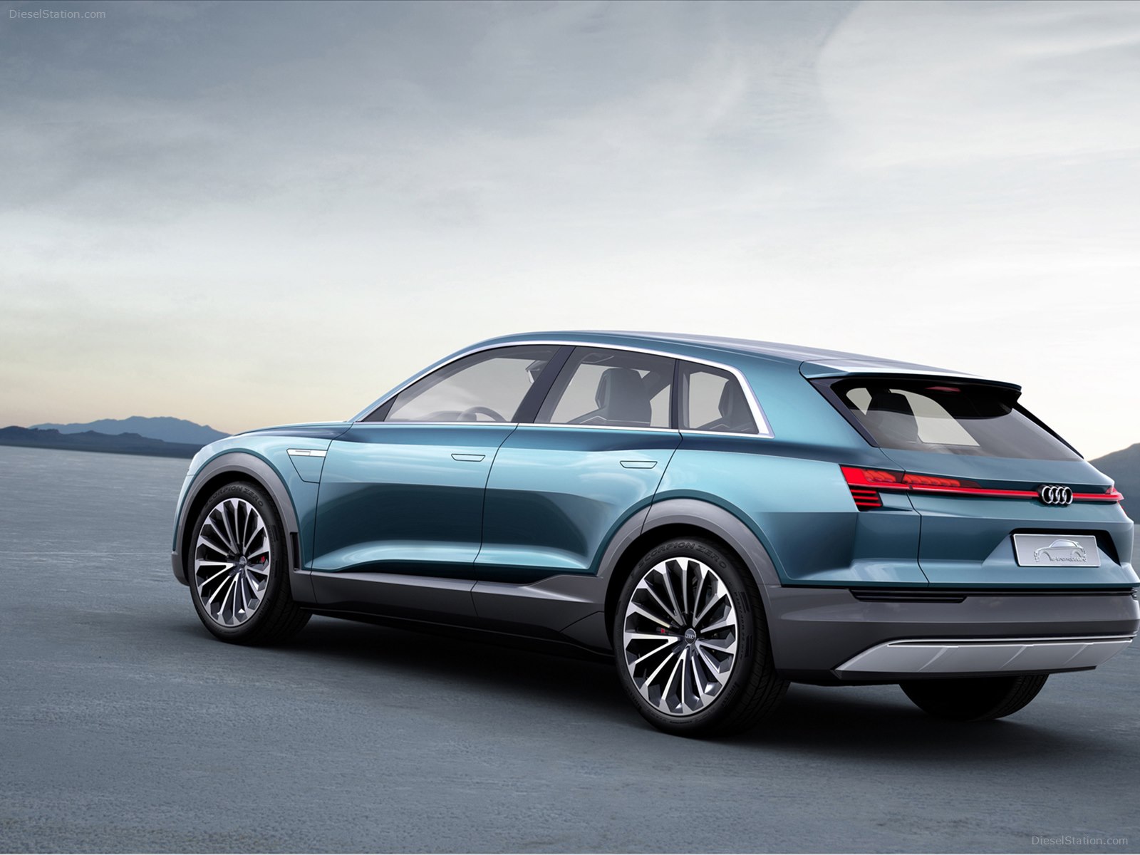 Audi e Tron Quattro Concept 2015