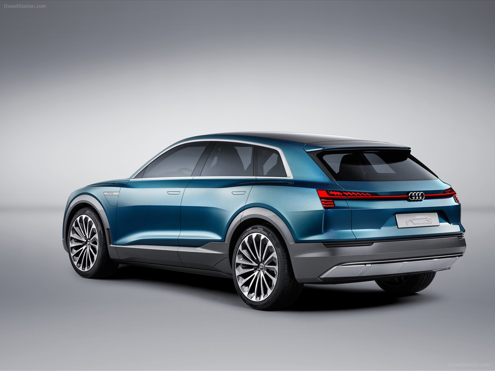 Audi e Tron Quattro Concept 2015