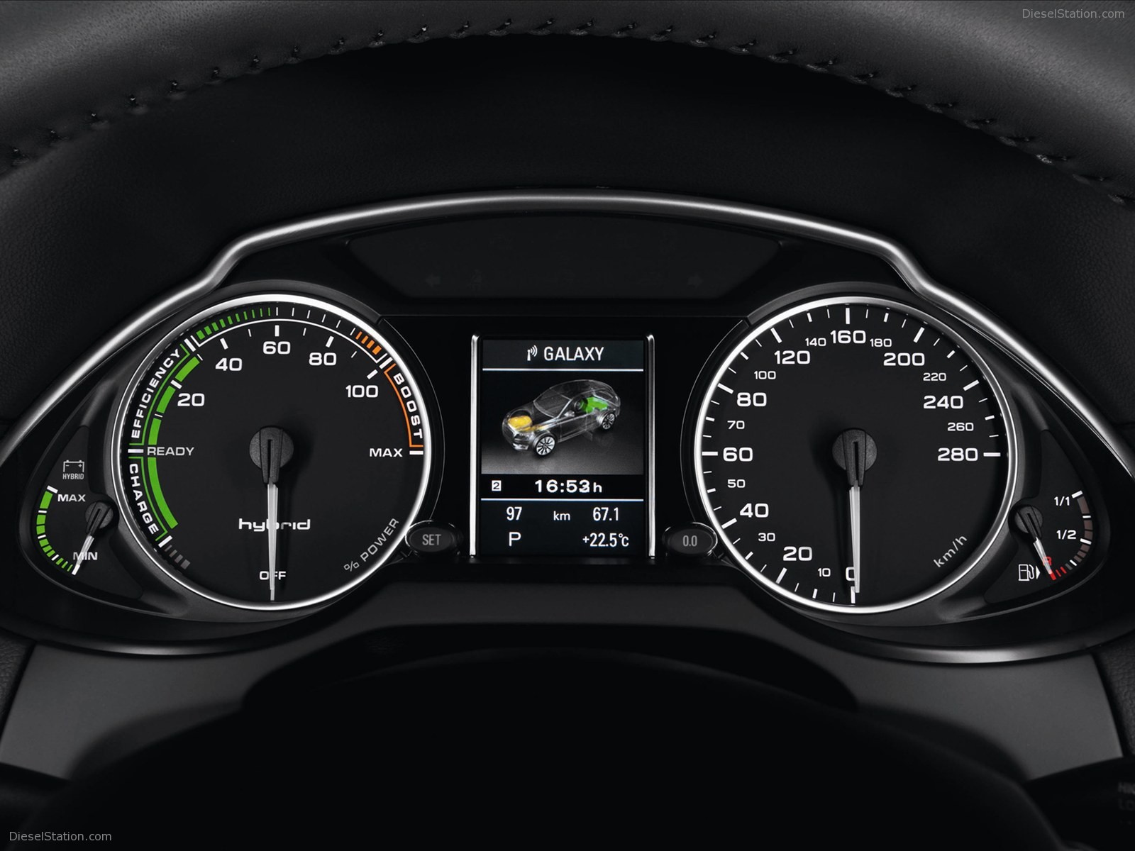 Audi Q5 Hybrid Quattro 2012