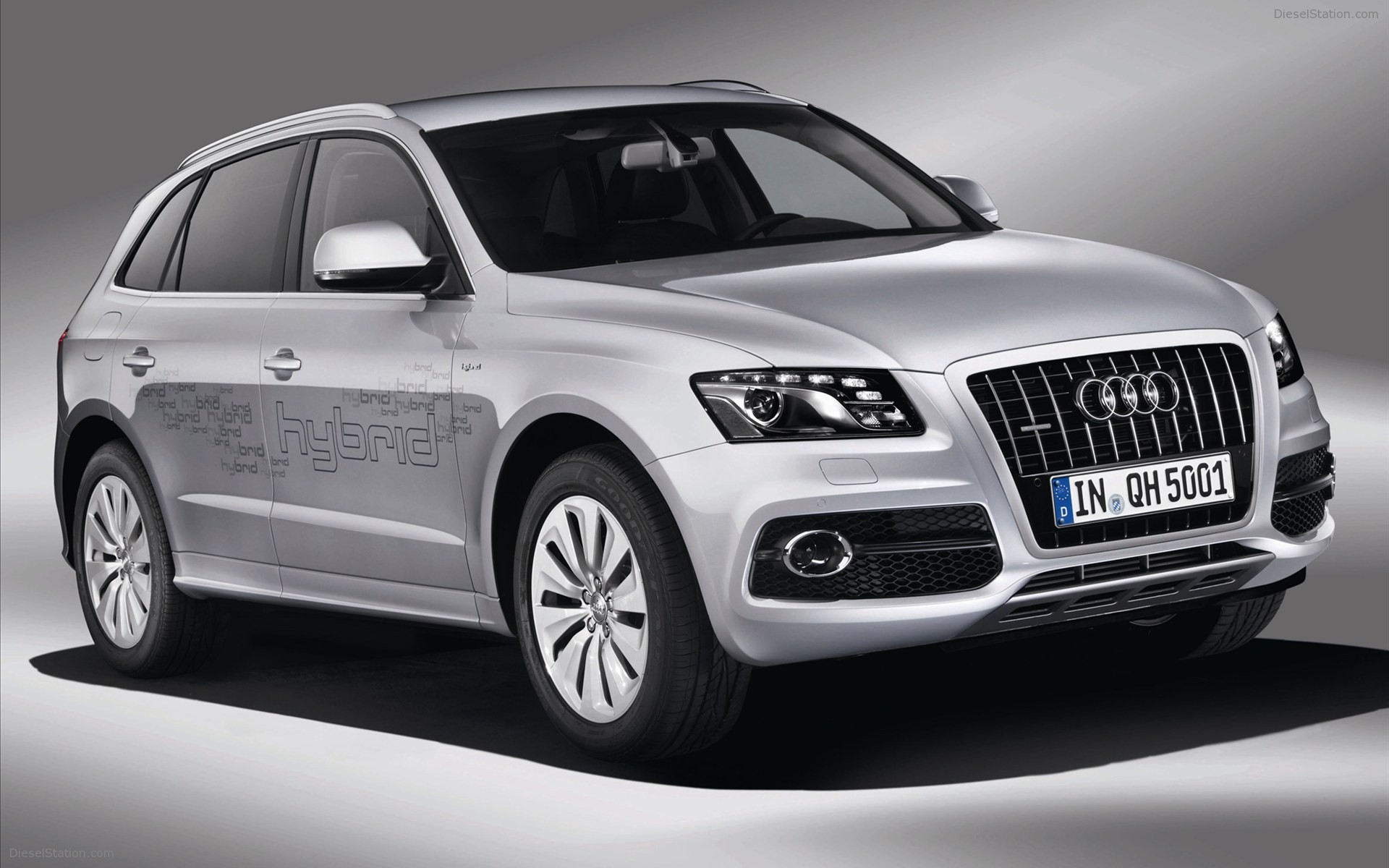 Audi Q5 Hybrid Quattro 2012