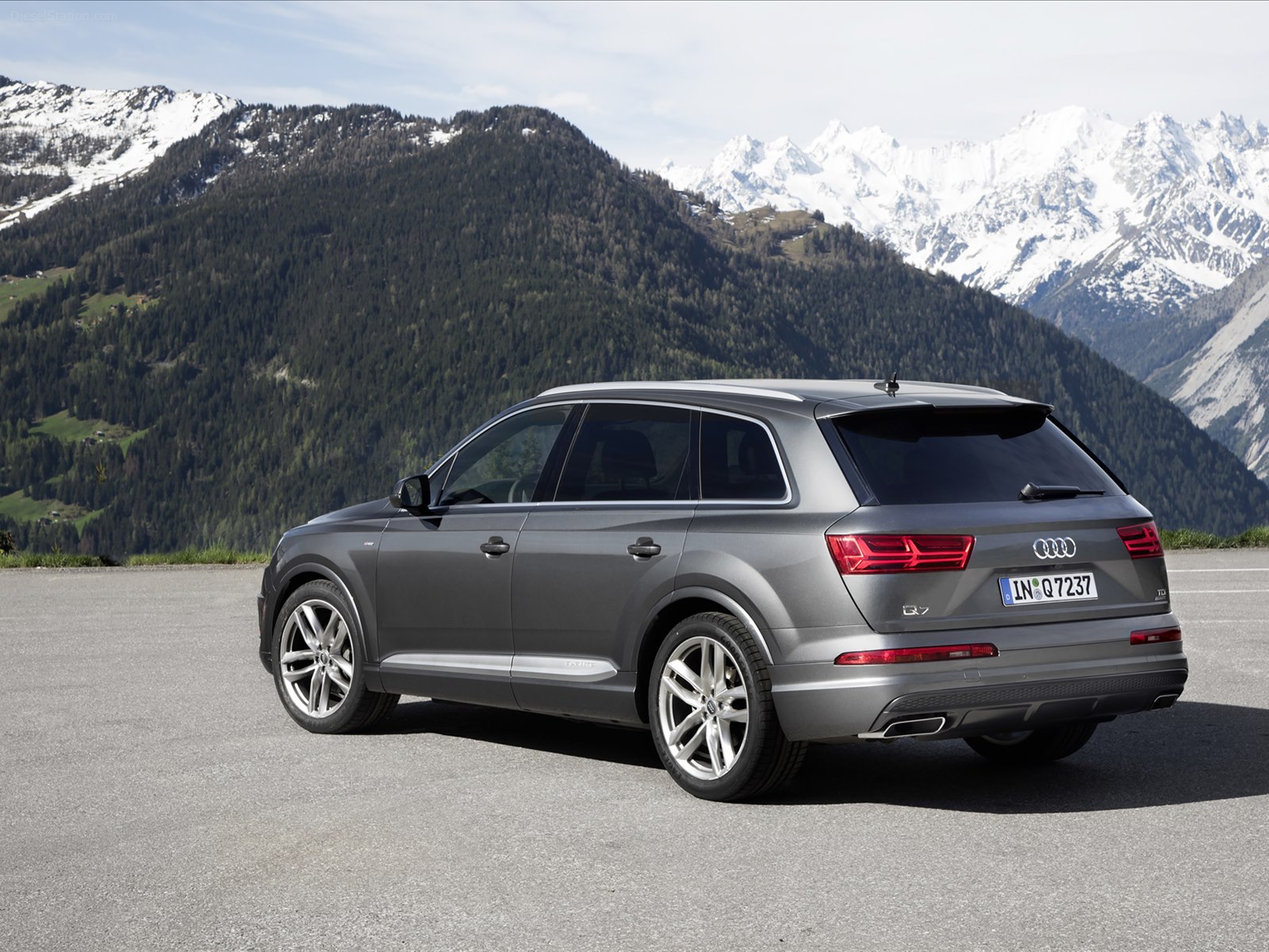 Audi Q7 2016