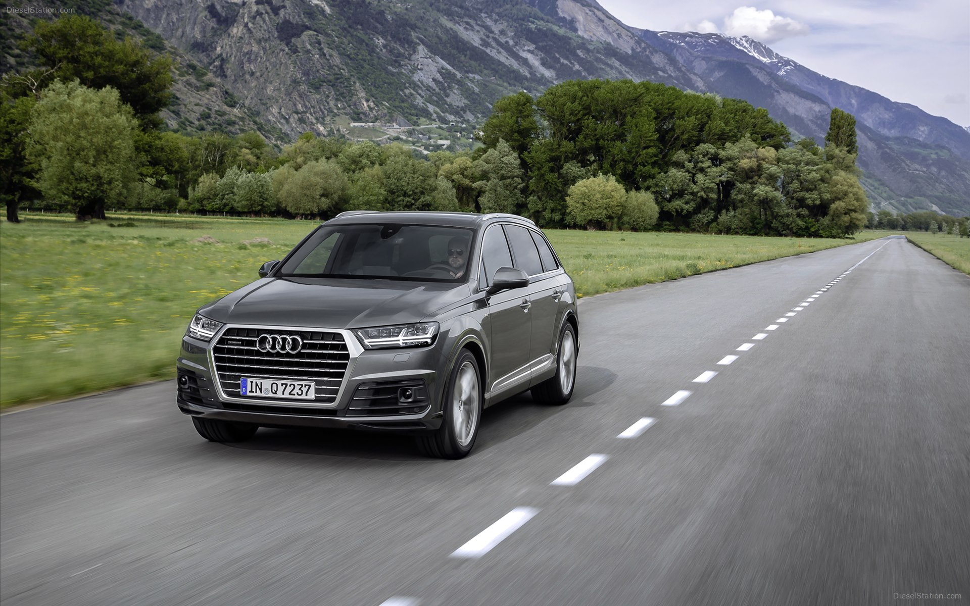 Audi Q7 2016