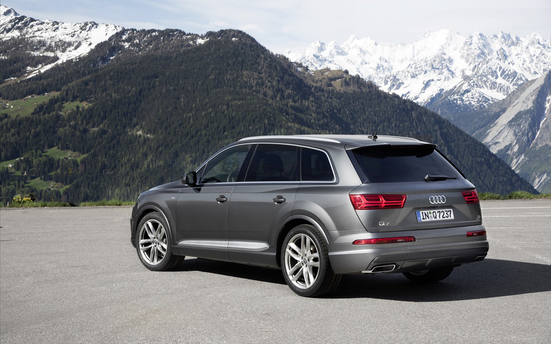 Audi Q7 2016