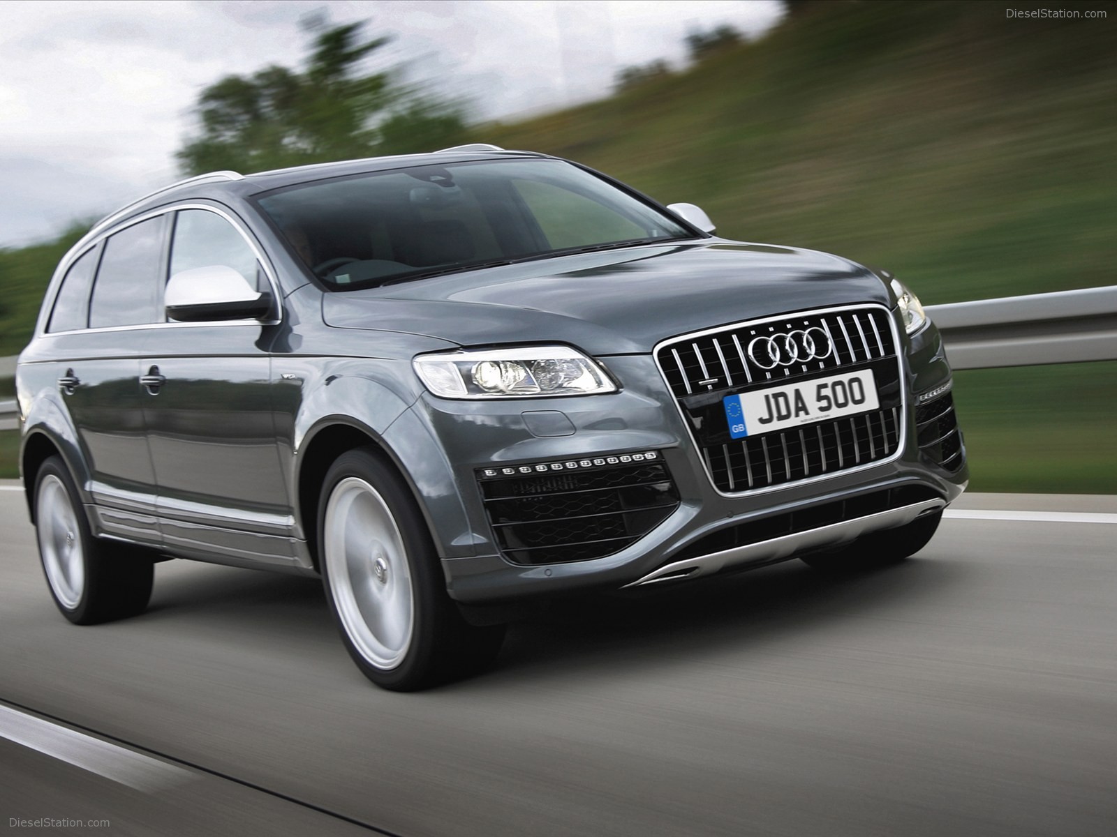 Audi Q7 V12 2010