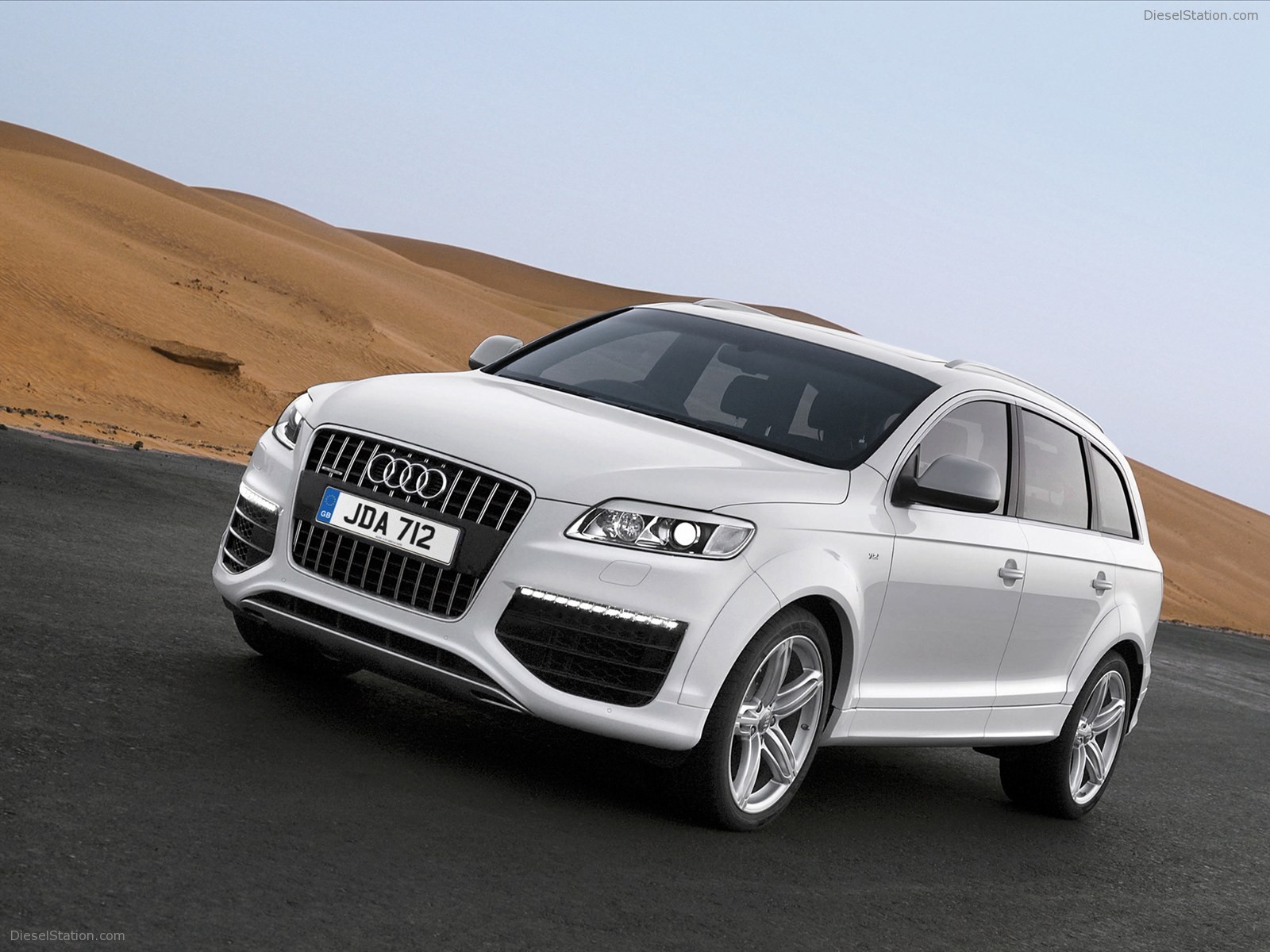 Audi Q7 V12 2010