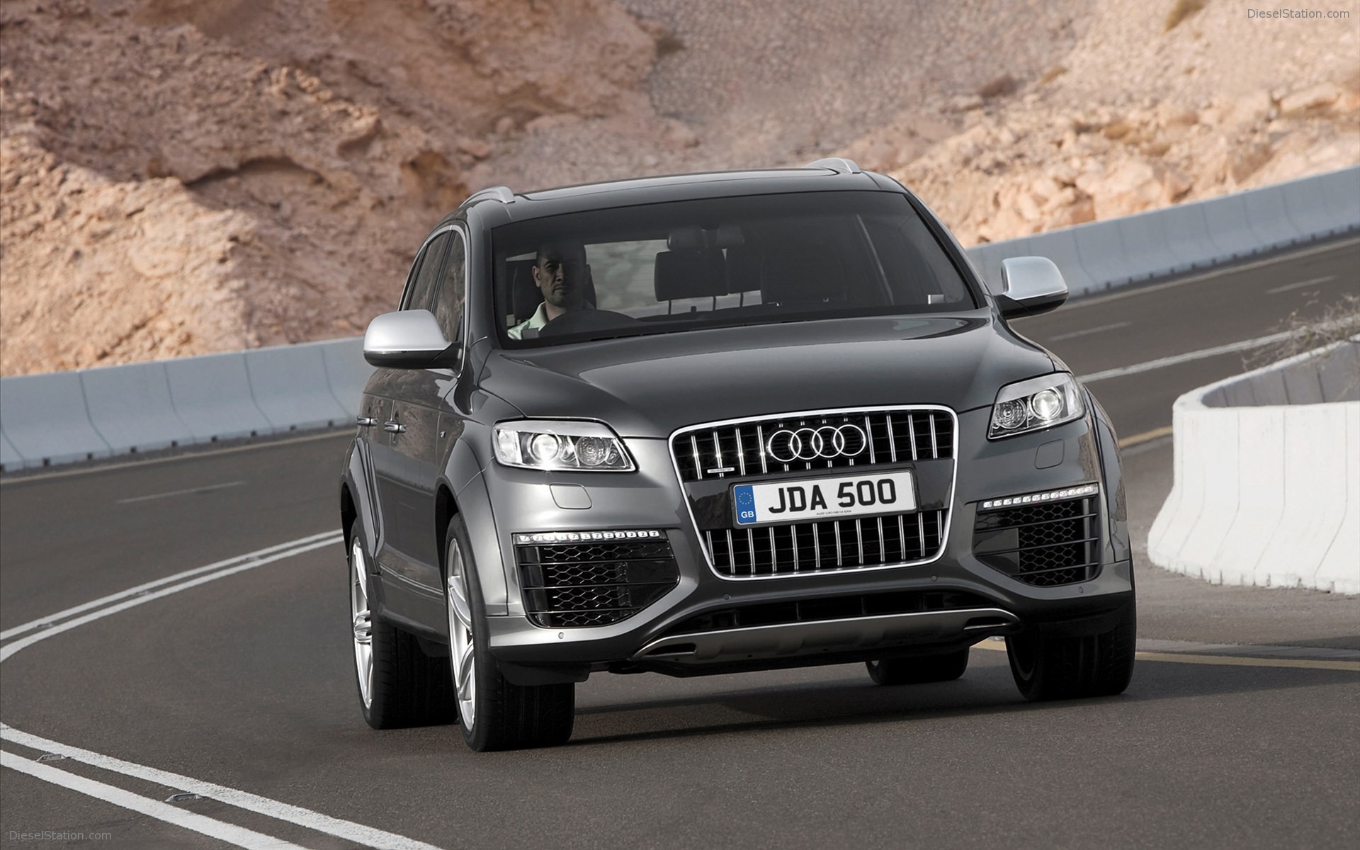 Audi Q7 V12 2010